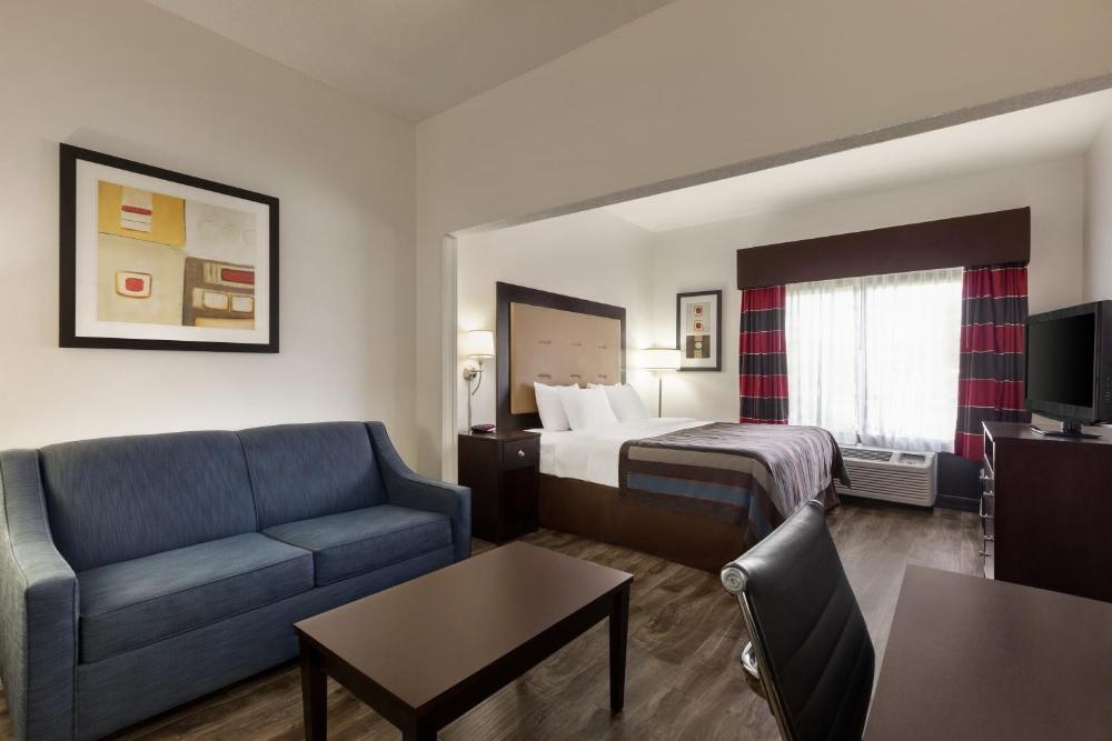 Wingate By Wyndham Montgomery Image 20